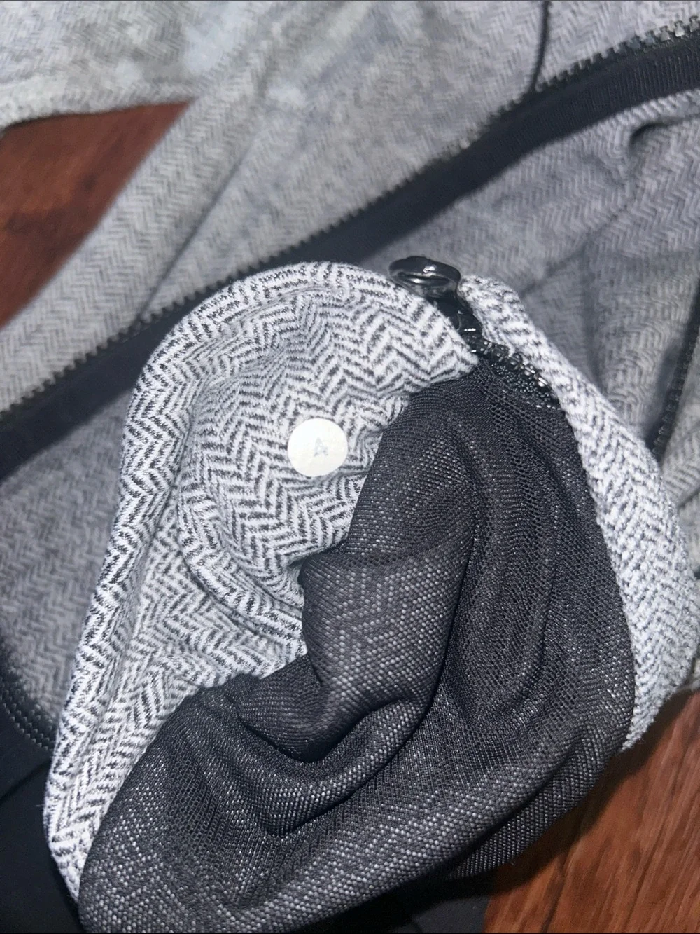 Lululemon Nice Asana Scuba Style Jacket Gray Black Herringbone - Women’s 4 - Picture 4 of 5